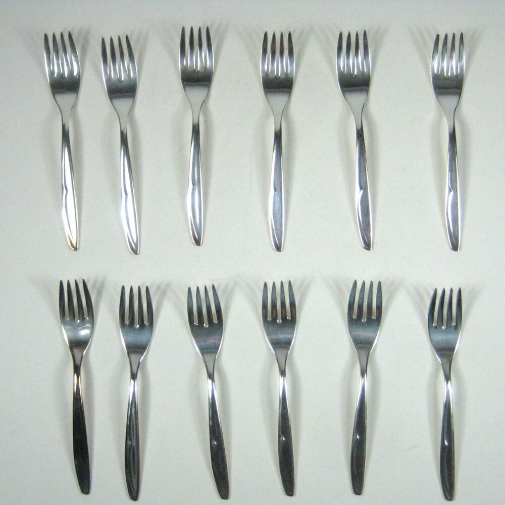 Concept Pattern 1957 Set 12 Supreme Silver Plate Cocktail Forks Vintage Flatware